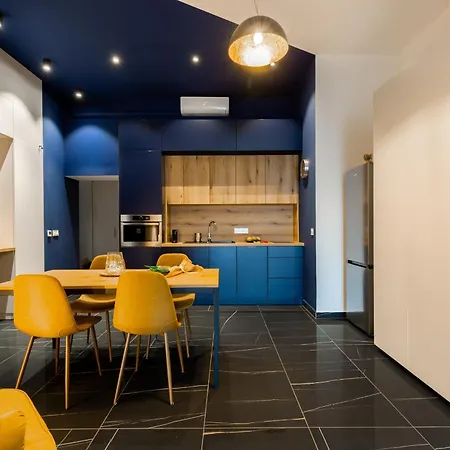 Apartman Glam *